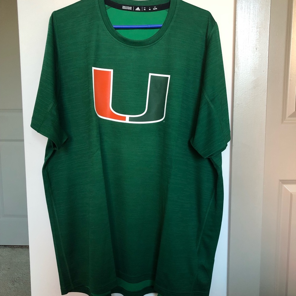 NWT - green University of Miami Mens T Shirt